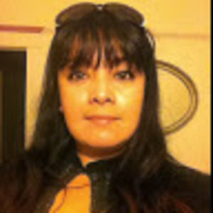 Meet your Posher, Claudia